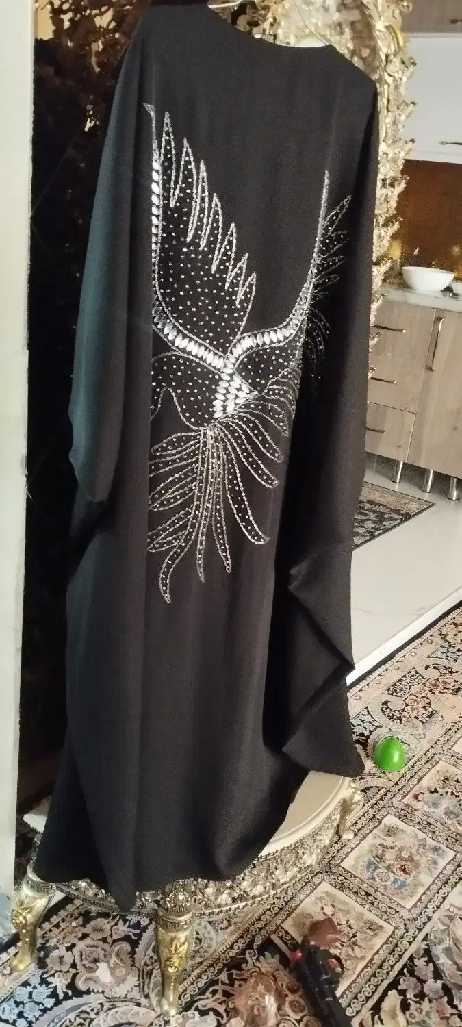 عبا مجلسی|لباس|تهران, شوش|دیوار