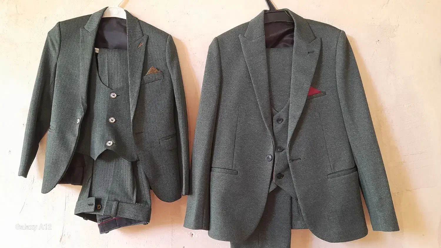 کت و شلوار|لباس|سلماس, |دیوار