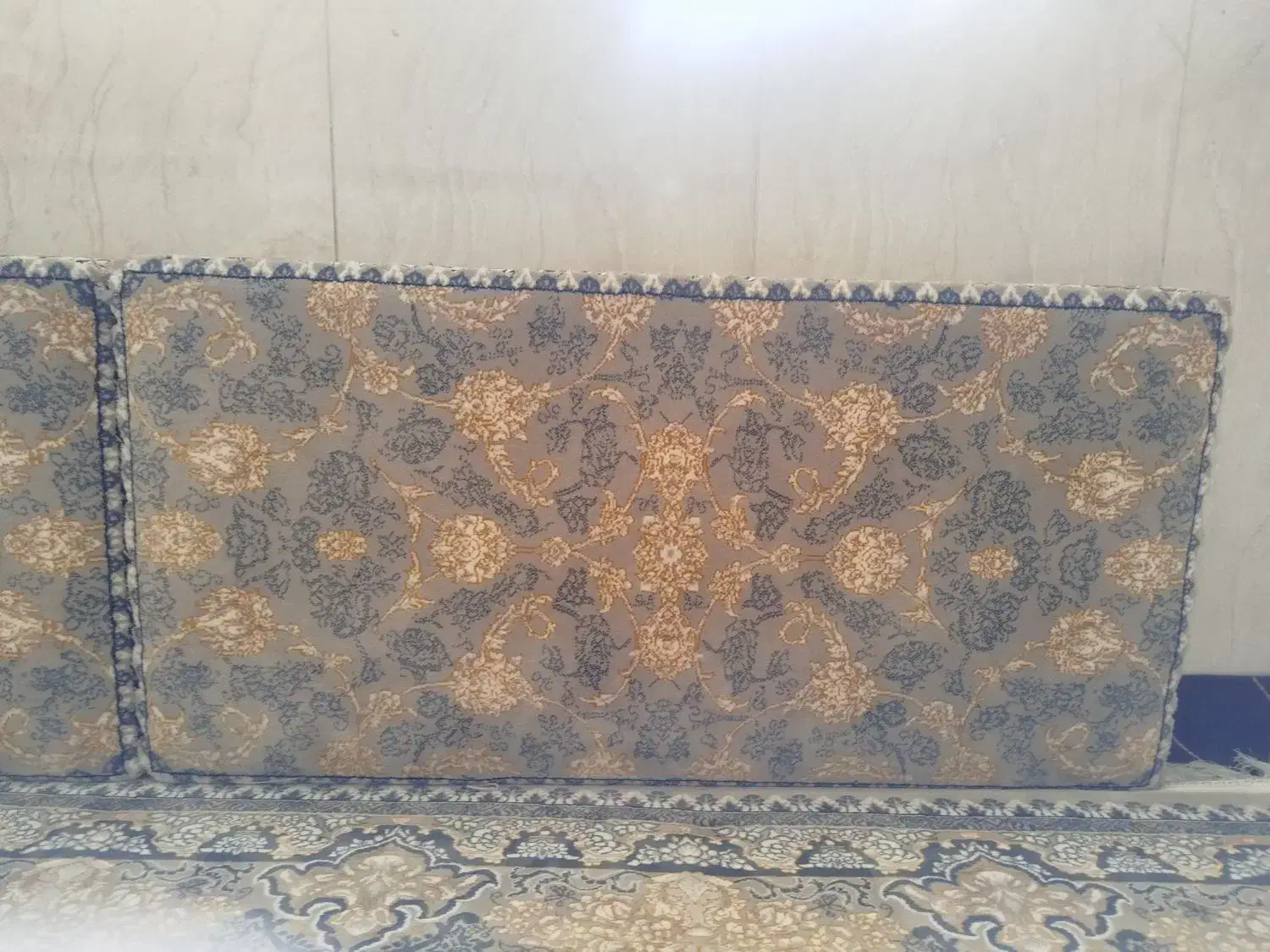 فرش و پشتی|فرش|مریوان, |دیوار