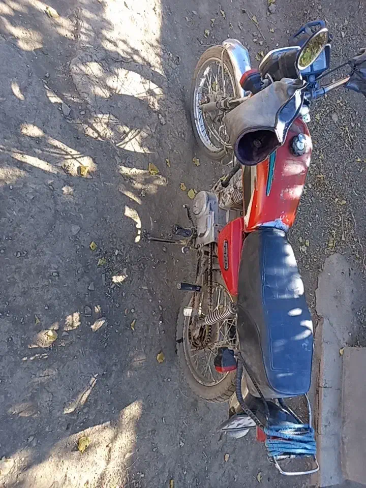 موتور هندا ۸۷|موتورسیکلت|ملایر, |دیوار