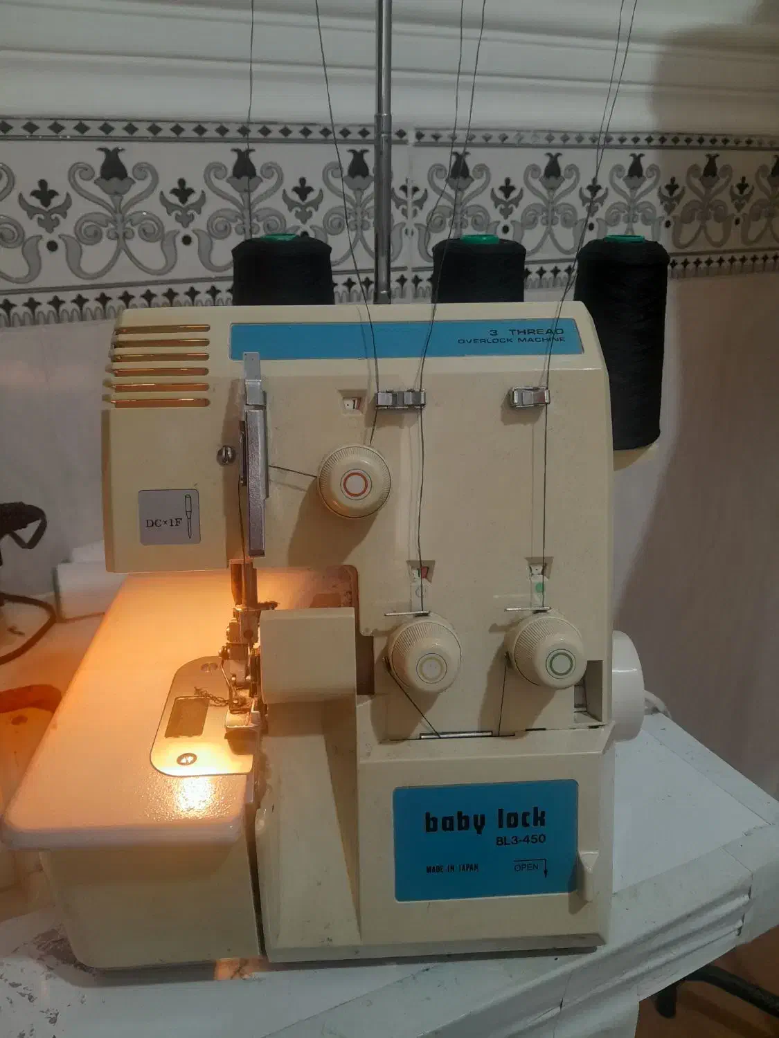 سردوز بیبی لوک|چرخ خیاطی و ریسندگی|دلوار, |دیوار