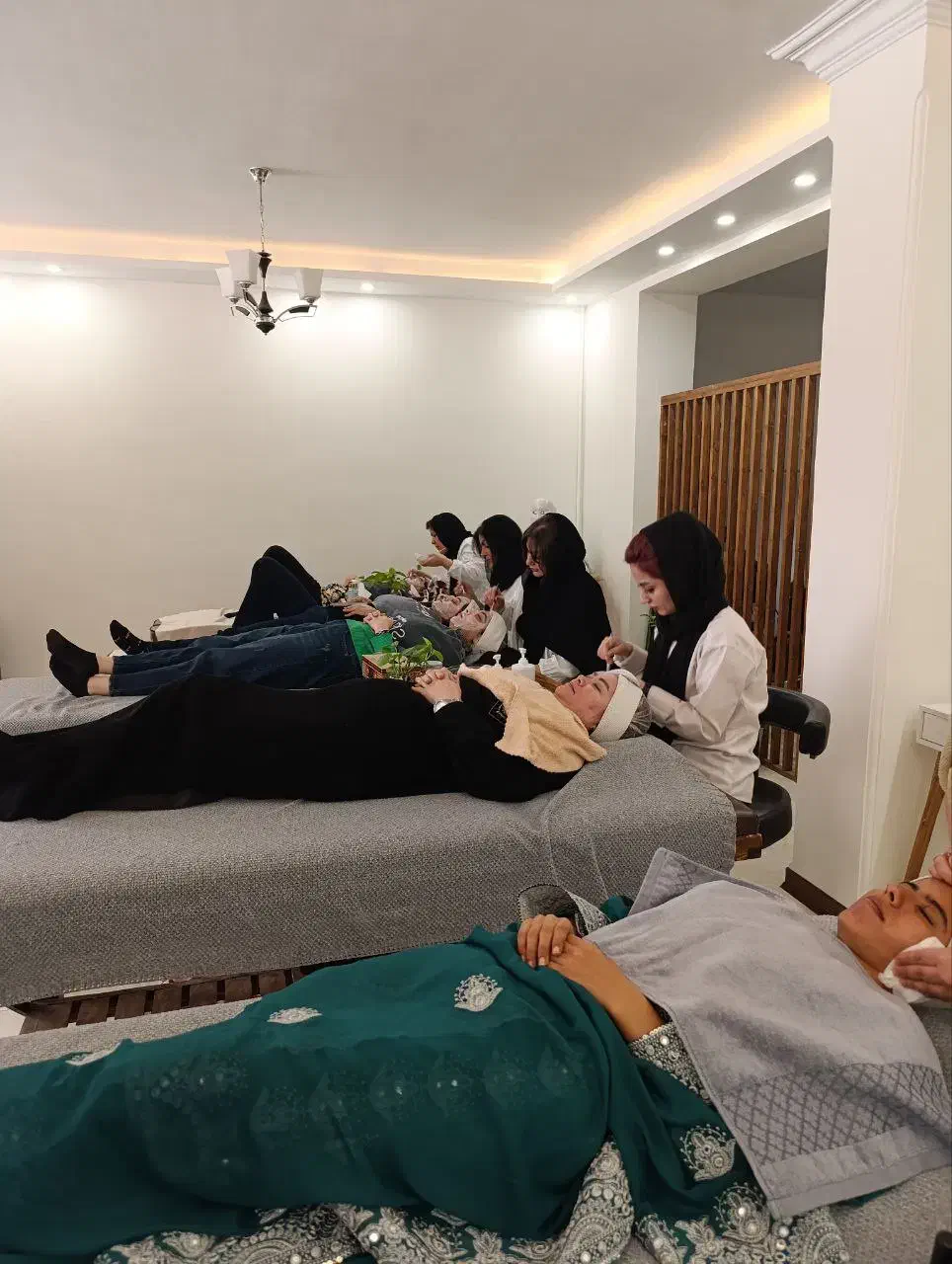 آموزش تخصصی پاکسازی پوست ومو|خدمات آموزشی|مشهد, وکیلآباد|دیوار