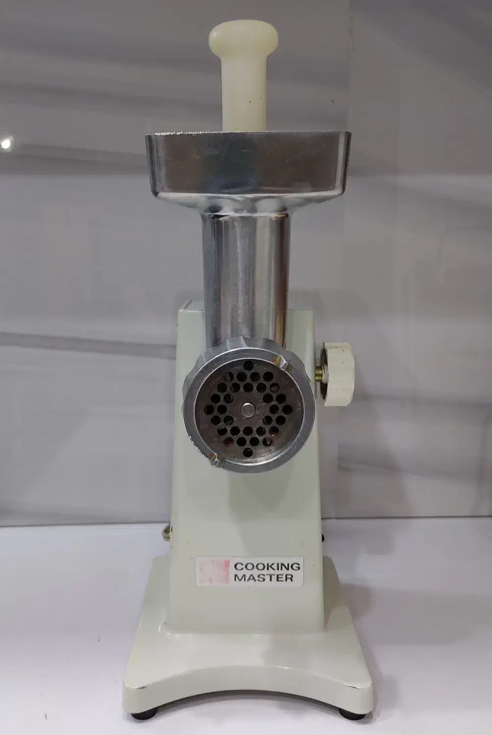 چرخ گوشت توشیبا ژاپنی درحد نوقدیمی|خردکن، آسیاب، غذاساز|تهران, سردارجنگل|دیوار