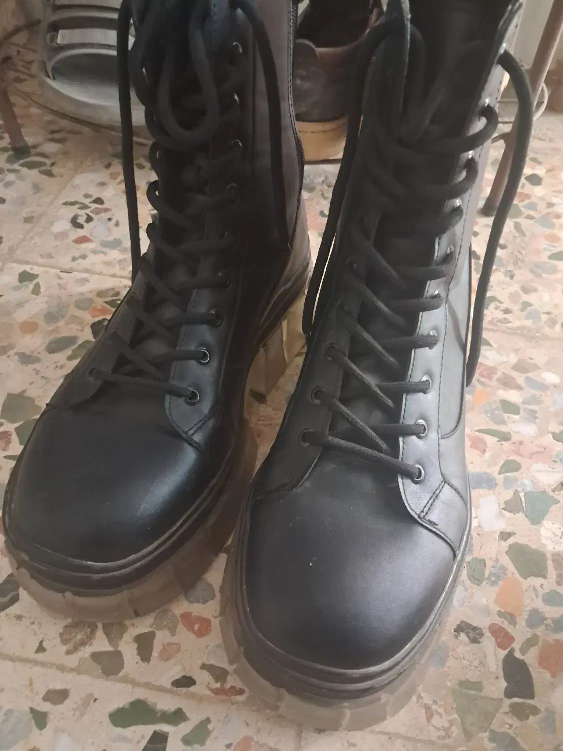 نیم بوت مردانه سایز ۴۳|کیف، کفش، کمربند|خمینیشهر, |دیوار