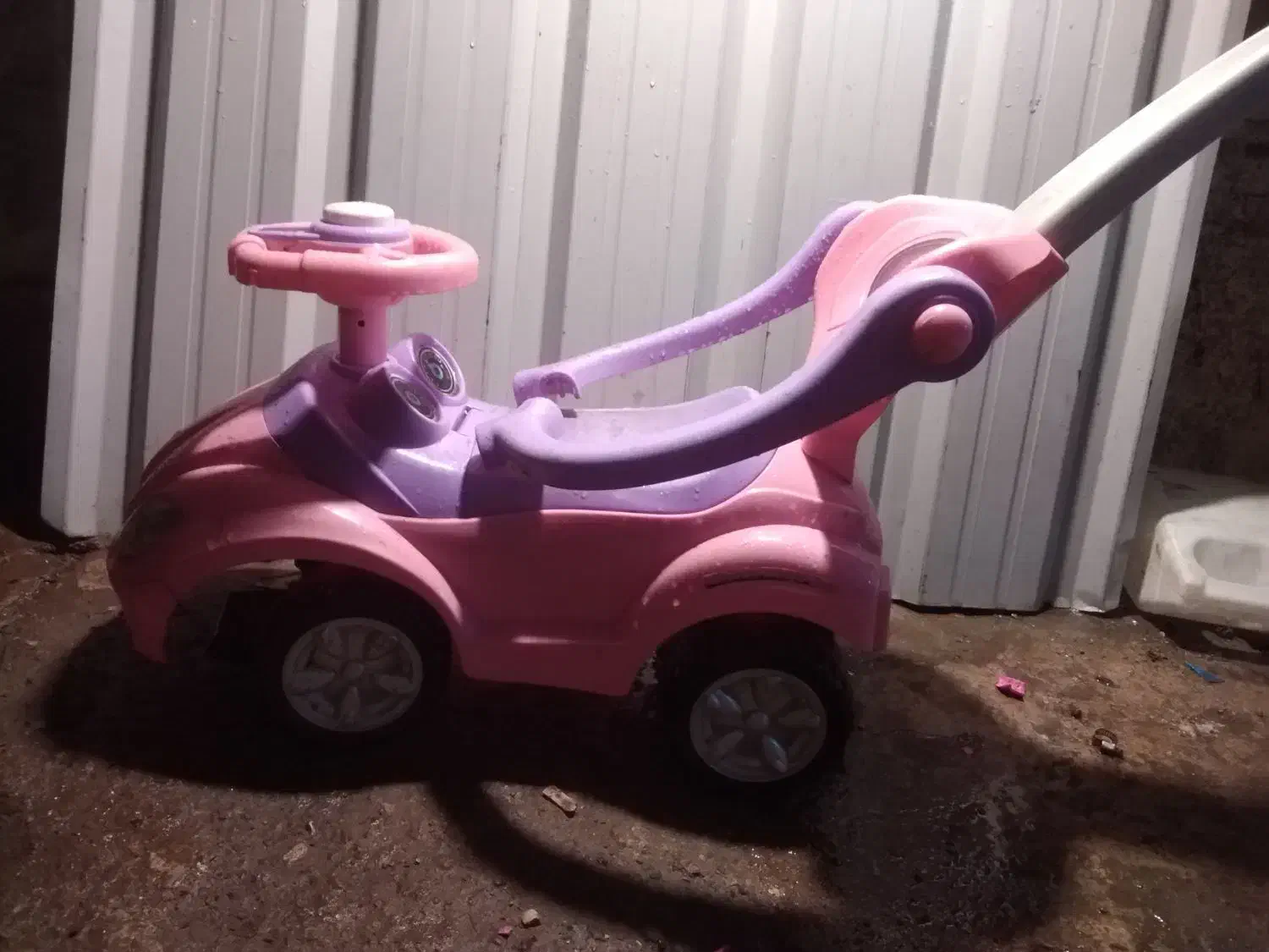 فروش 2 عدد 3 چرخه و ماشین سواری کودک|دوچرخه، اسکیت، اسکوتر|رشت, بلوار گیلان|دیوار