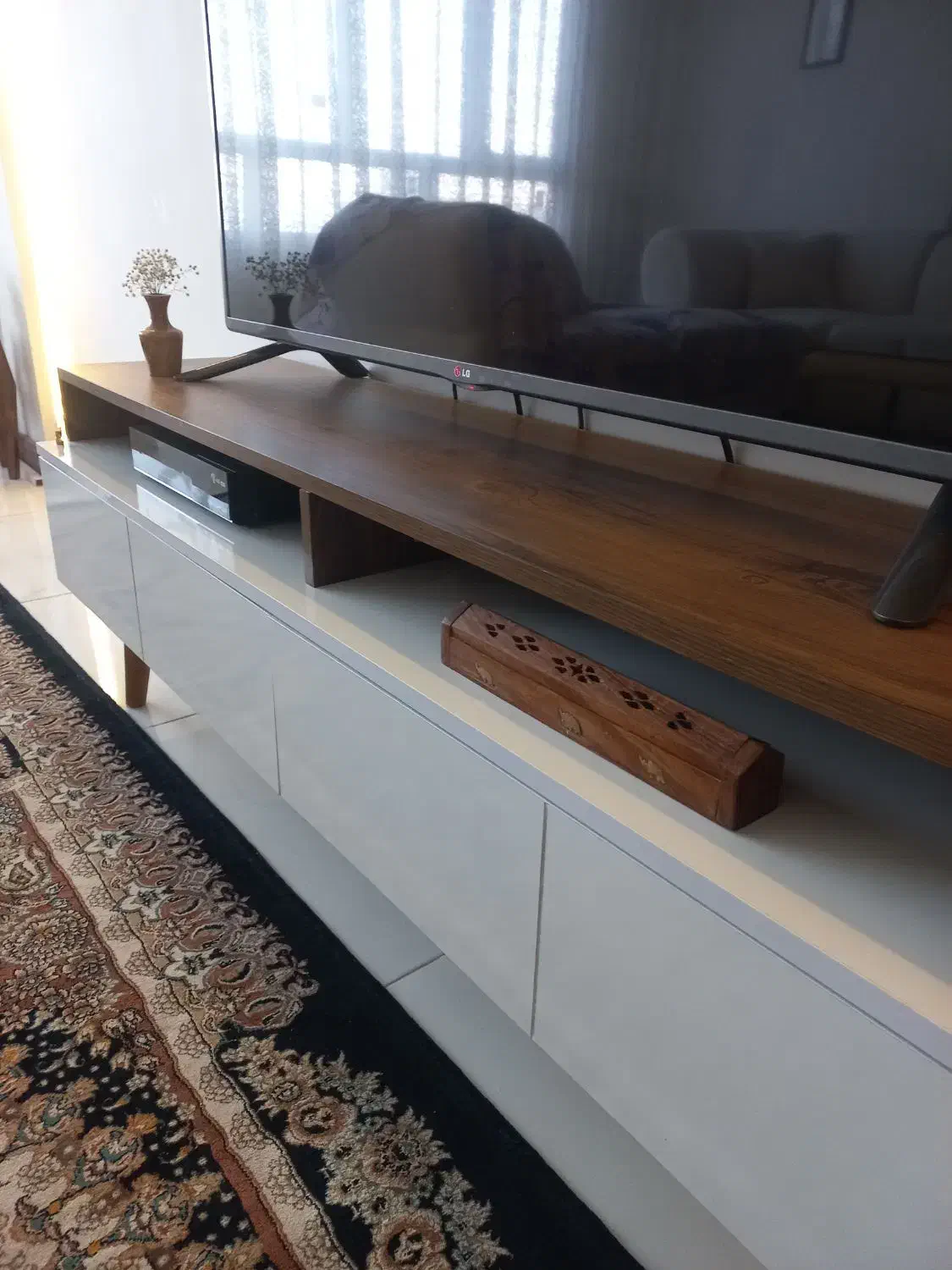 میز تی وی نو|میز تلویزیون|مشهد, حضرت حجت|دیوار