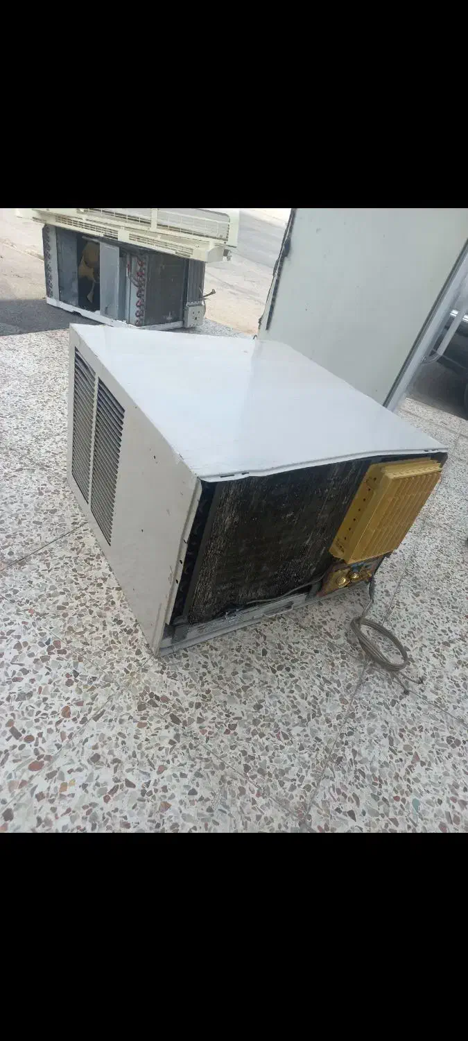 کولراوجنرال۲۴هزارفابریک|کولر گازی و فن‌کوئل|گنبد کاووس, |دیوار