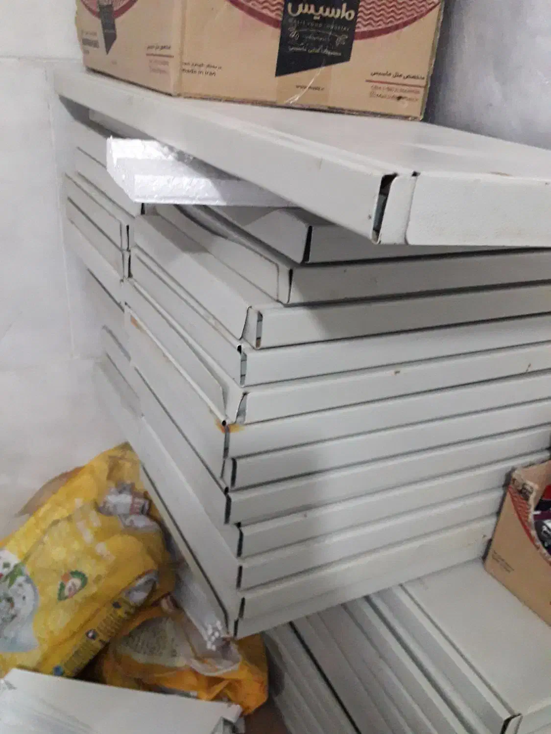 قفسه و ویترین و گاز|اجاق گاز و لوازم برقی پختوپز|کرمان, |دیوار