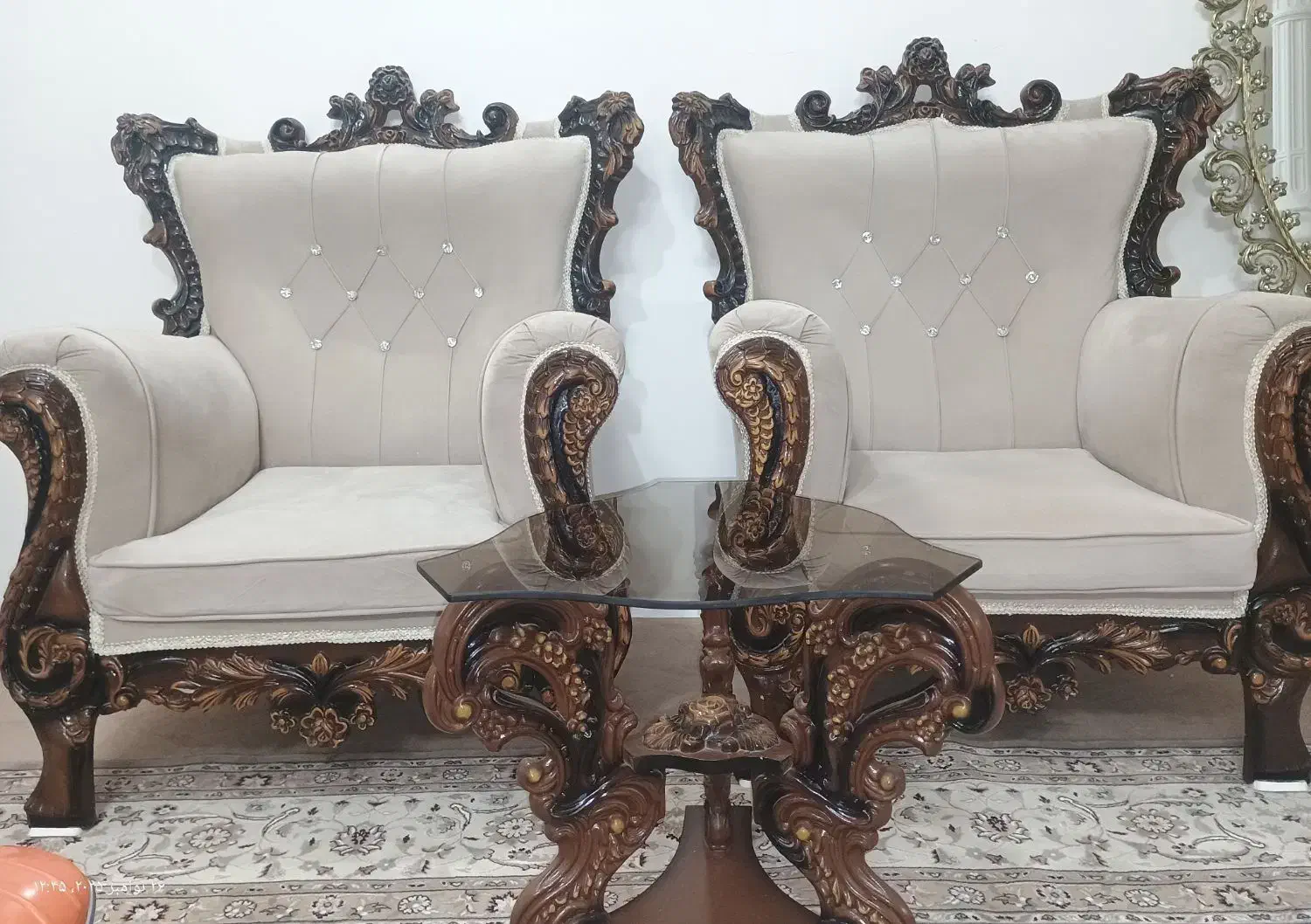 مبل کلاسیک در حد نو|مبلمان خانگی و میز عسلی|ابهر, |دیوار