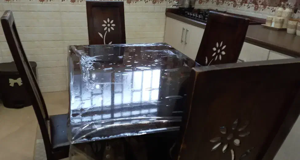 میز ناهار خوری|میز و صندلی غذاخوری|رشت, استقامت ۱|دیوار