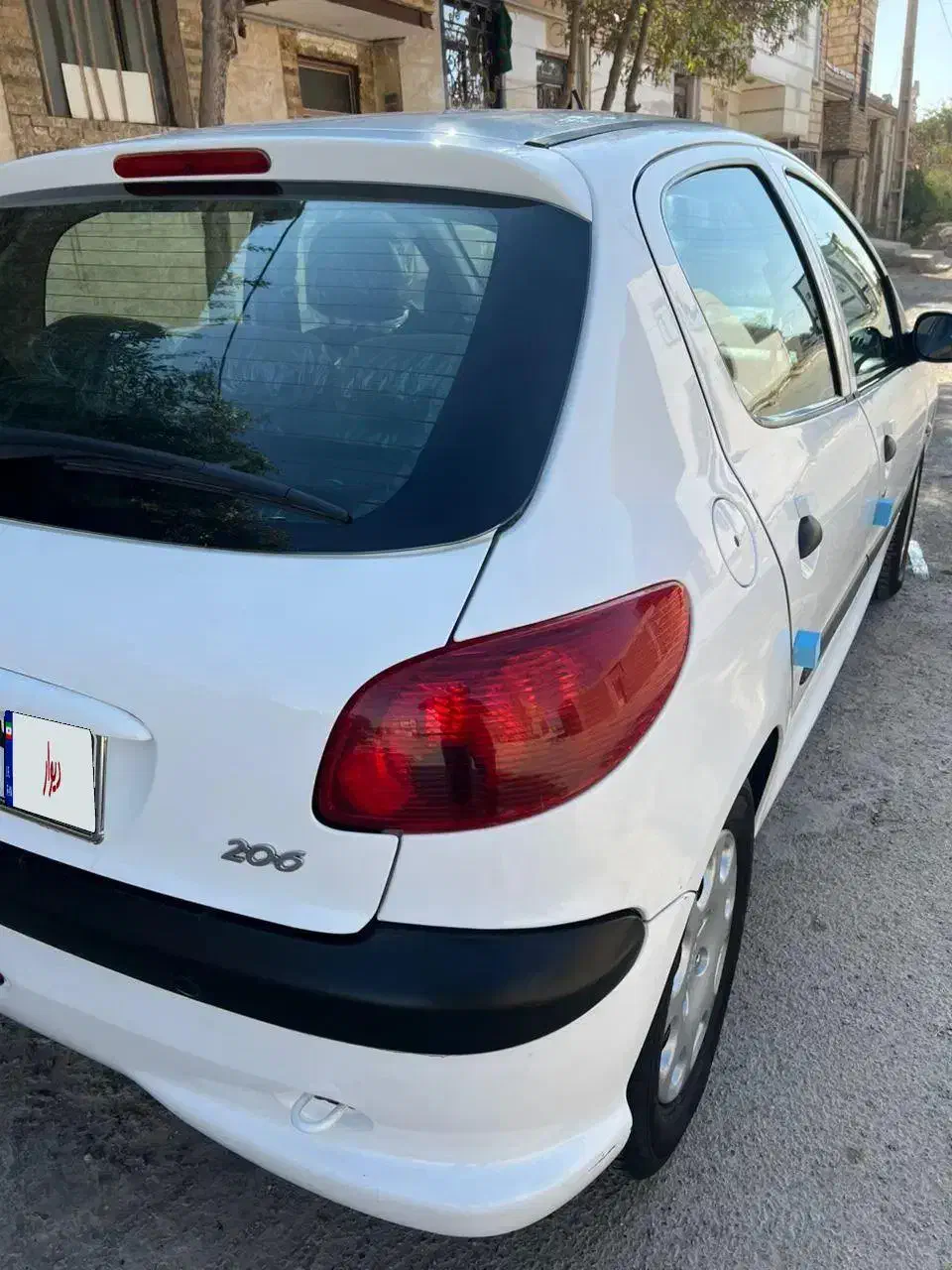 پژو۲۰۶تیپ ۲مدل ۹۷|خودرو سواری و وانت|ورامین, شهرک مدرس|دیوار