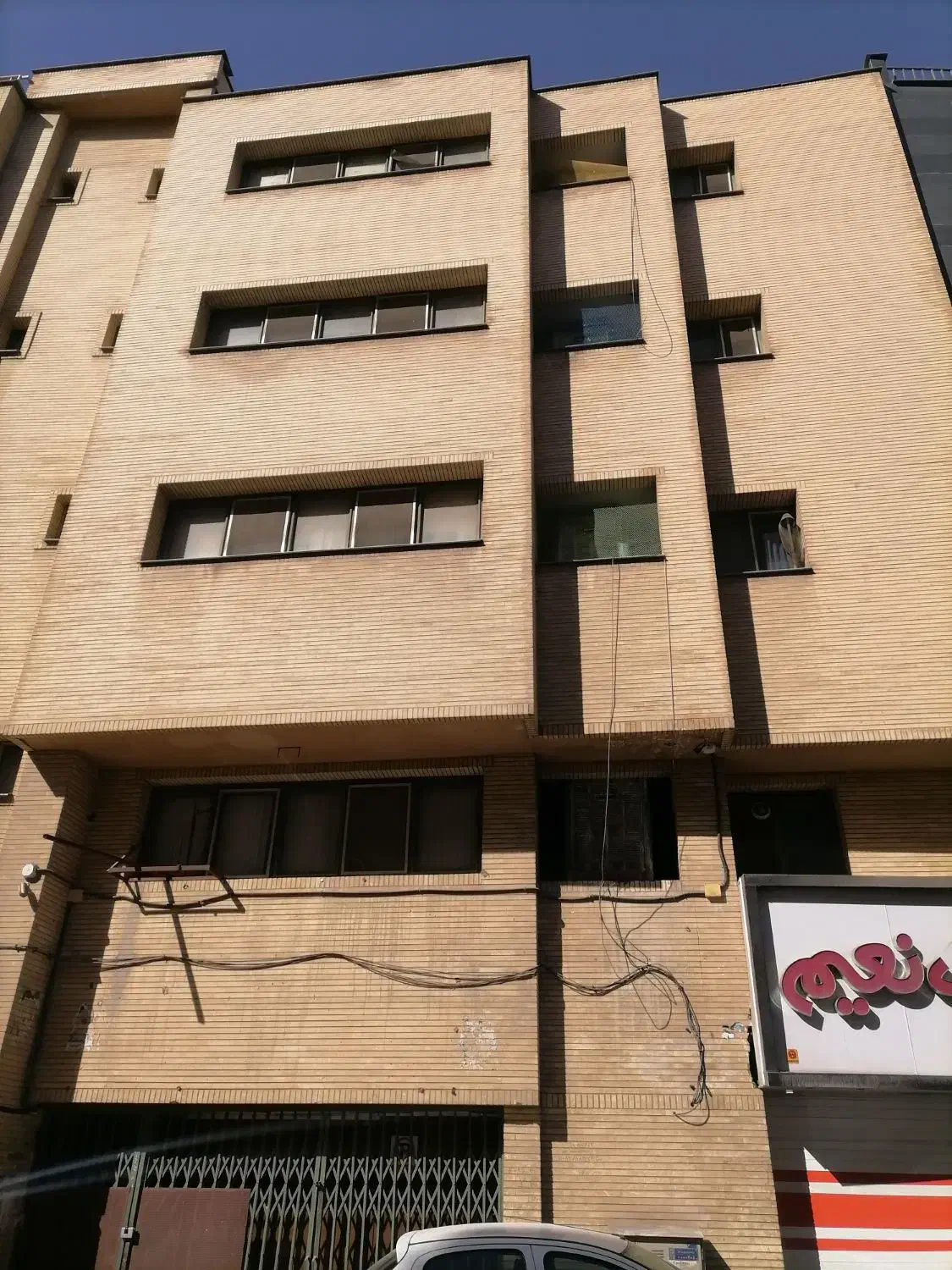 قابل توجه ادارات و خوابگاه|اجارهٔ آپارتمان|شیراز, سینما سعدی|دیوار