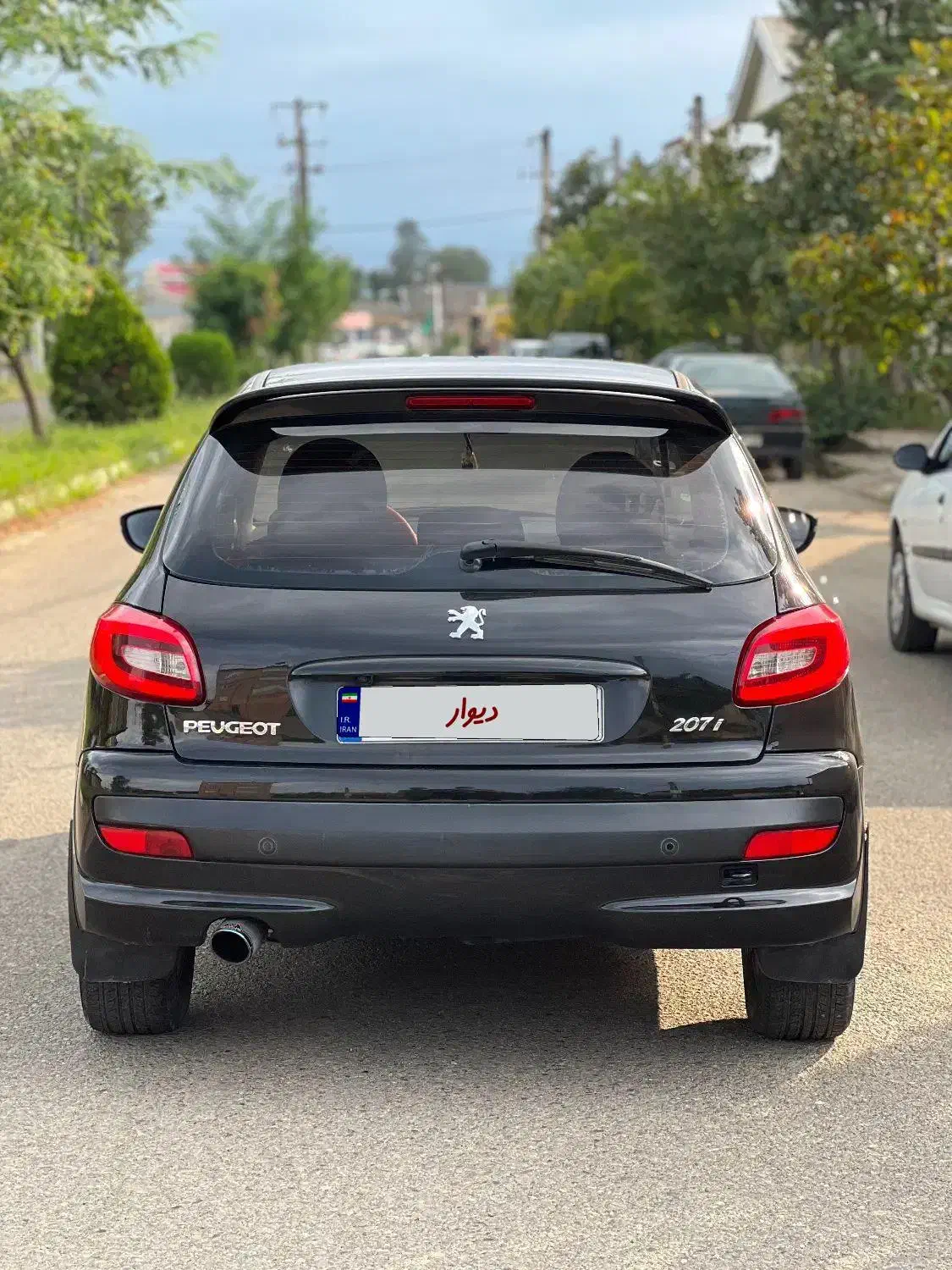 ۲۰۷ اتومات|خودرو سواری و وانت|رشت, گلسار|دیوار