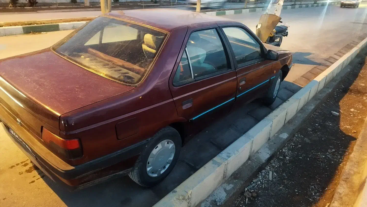 پژو 2000شاسی سالم|خودرو سواری و وانت|اصفهان, محله اسلامی|دیوار