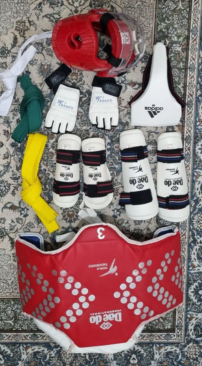 هوگو و لوازم توکواندو|تجهیزات ورزشی|بندرعباس, |دیوار