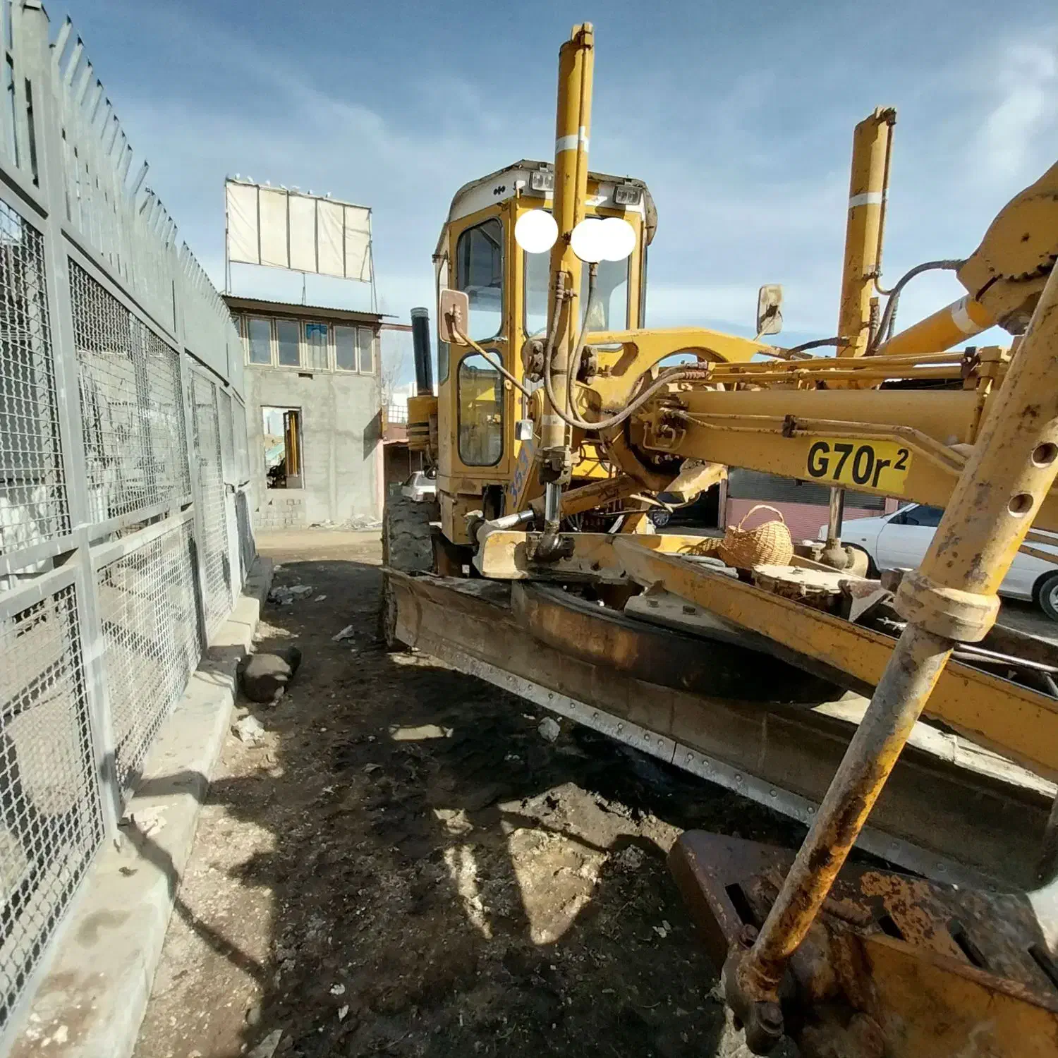 گریدر کوماتسو|خودرو سنگین|رودهن, |دیوار