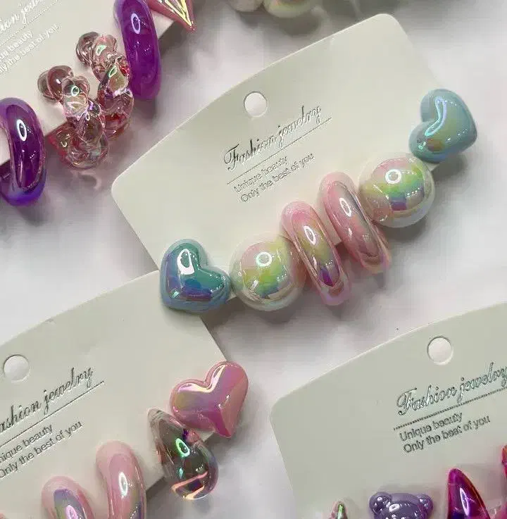 گوشواره آبنباتی|بدلیجات|محمدشهر, کوی بهار|دیوار