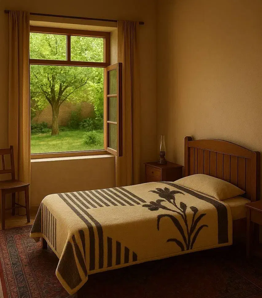 پتو های قدیمی و سالم|رختخواب، بالش، پتو|سبزوار, کاشفی شمالی (دادگستری)|دیوار