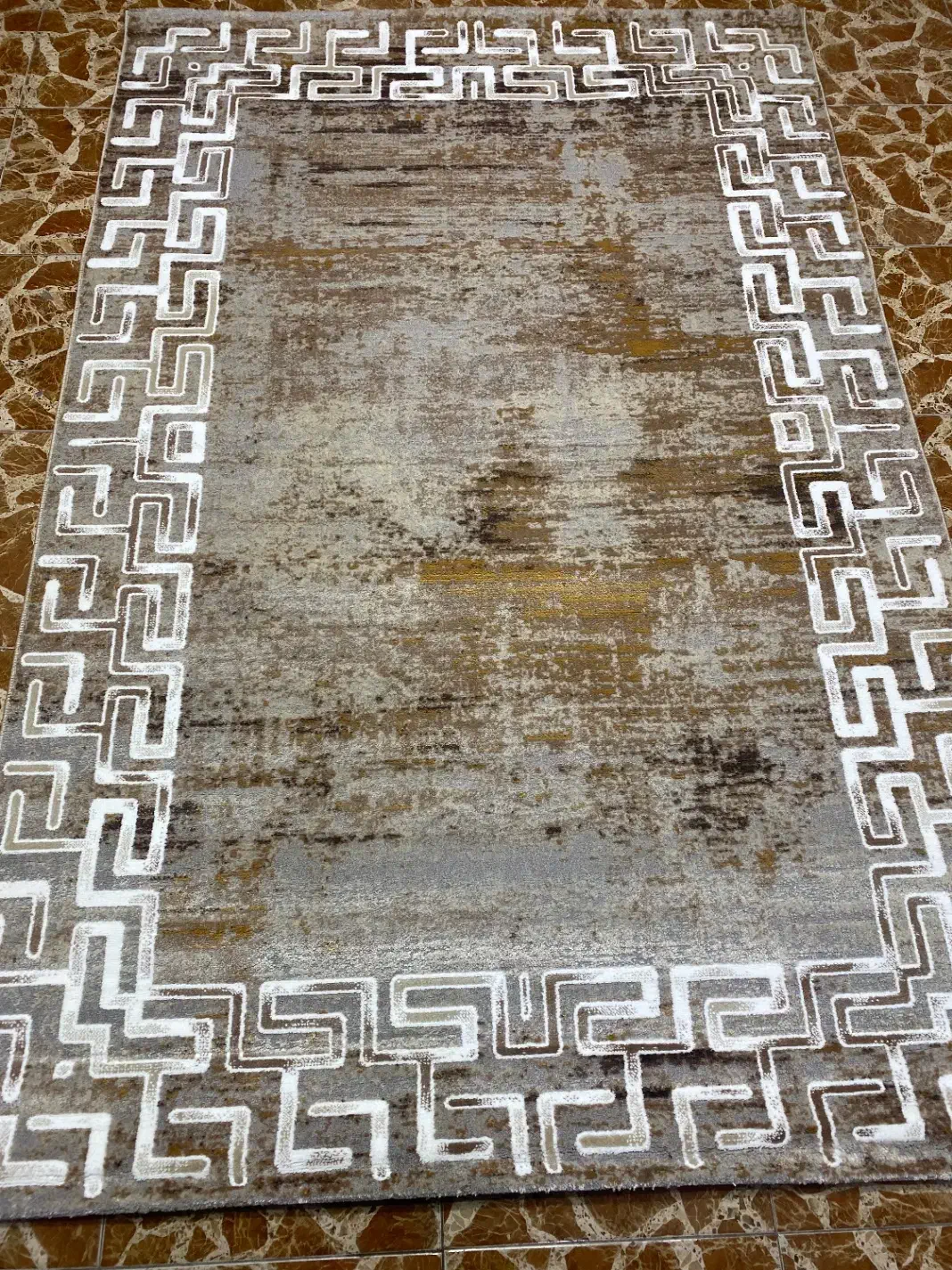 فرش اسپورت آشپزخانه ترک تنوع بالا(فرش کریم زاده)|فرش|تبریز, |دیوار