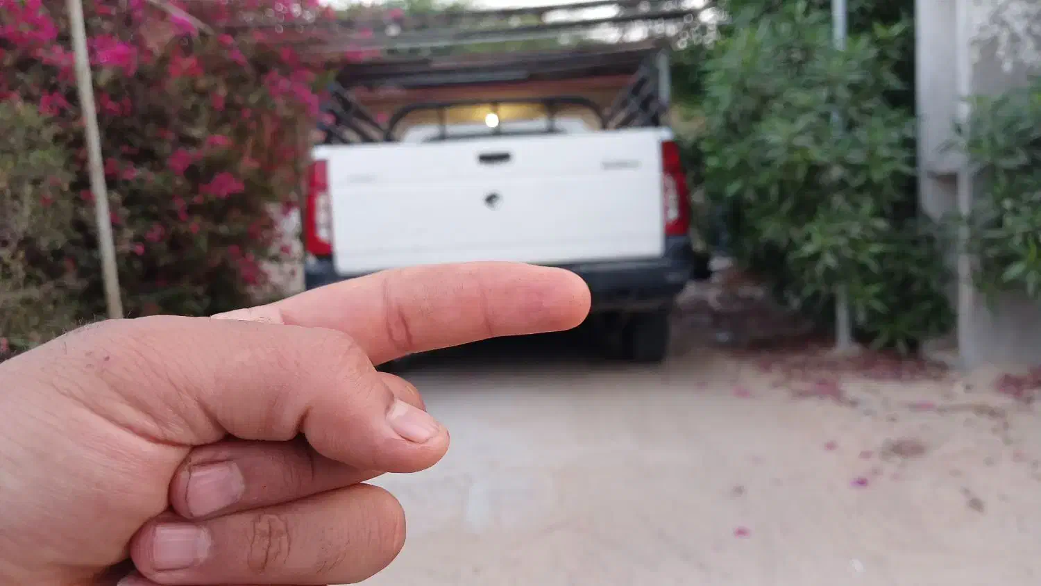 وانت اریسان ۱ فروشی معاوضه دارم|خودرو سواری و وانت|بندرعباس, |دیوار