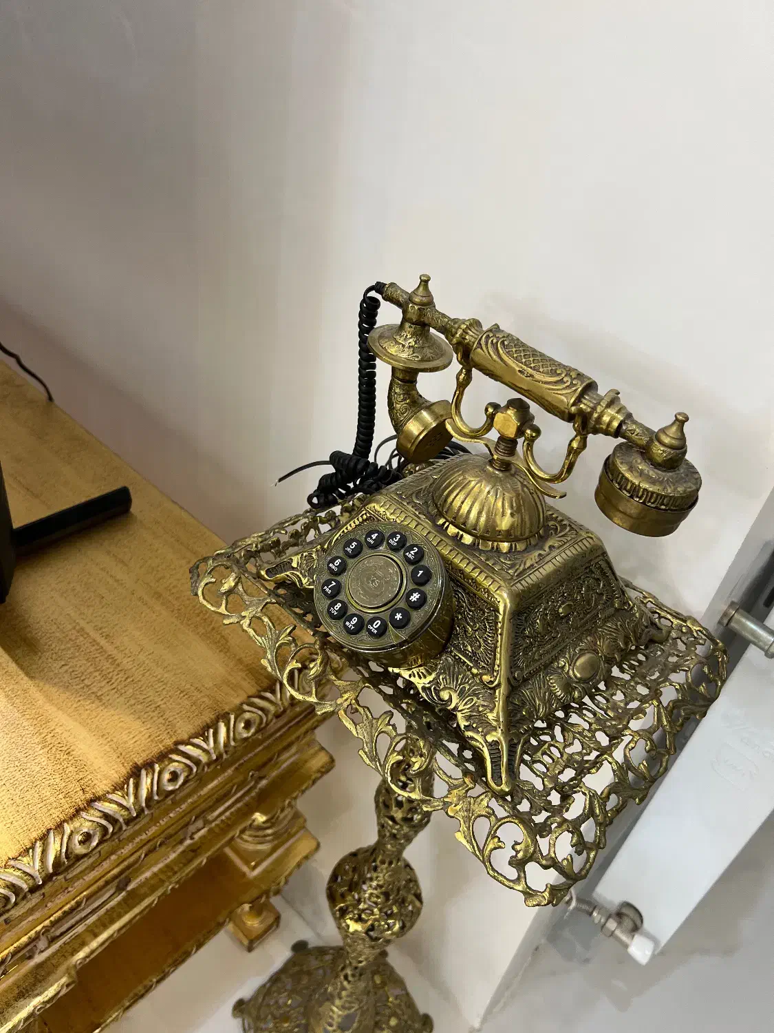 میز و تلفن برنز|میز تلفن|خوی, |دیوار
