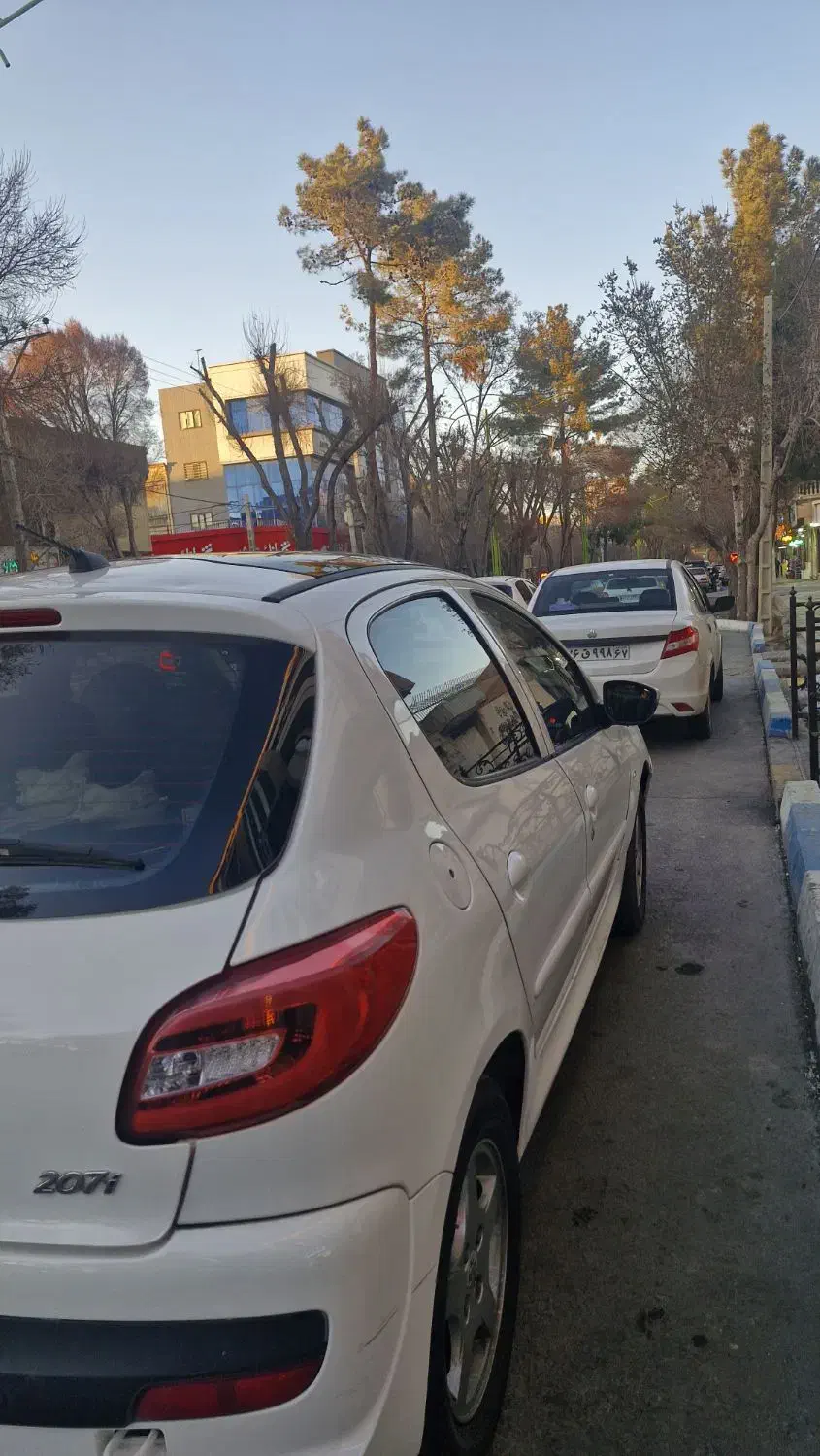 فروش 207|خودرو سواری و وانت|شاهین‌شهر, عطار|دیوار