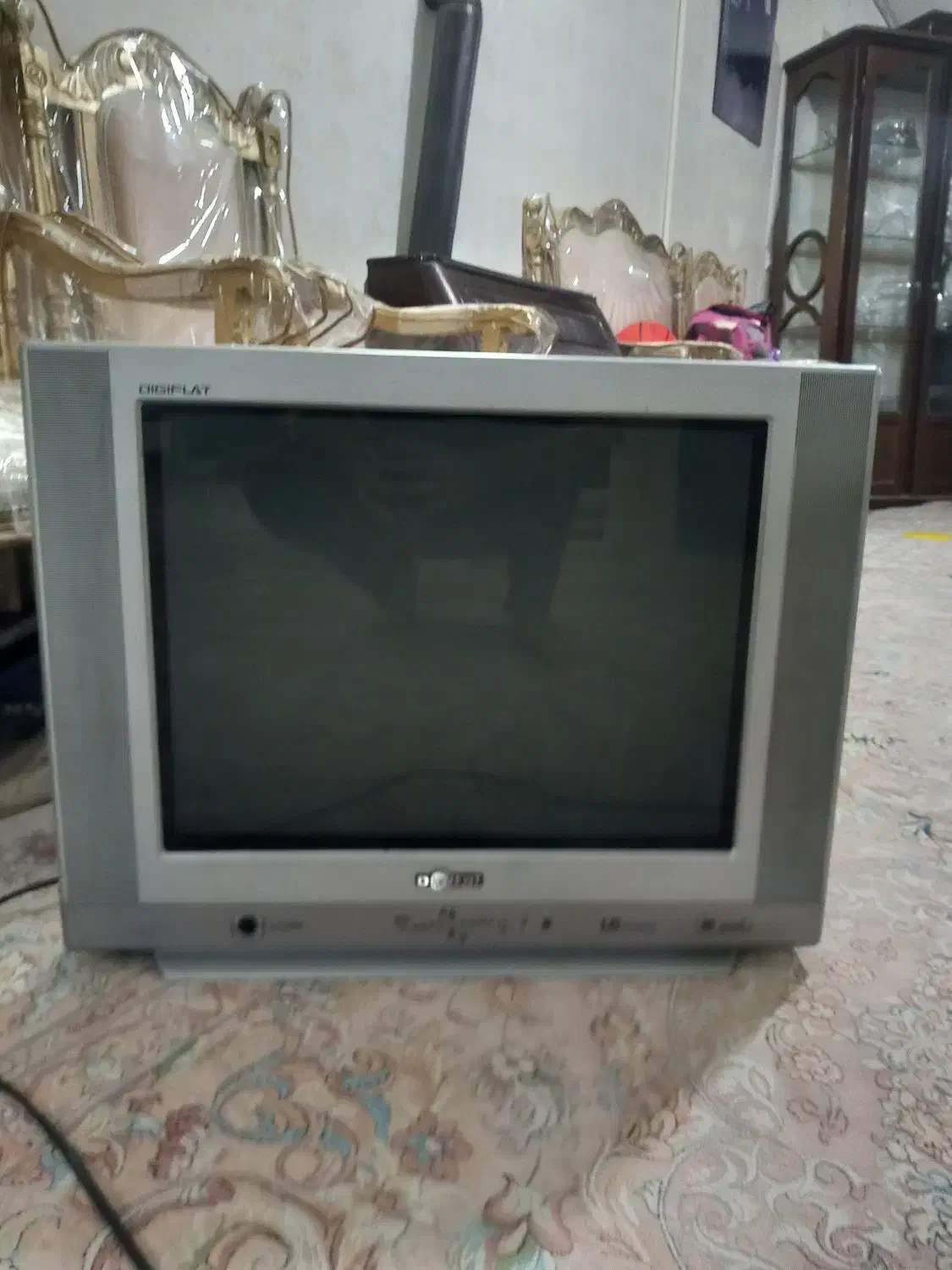 تلوزیون قدیمی بزرگ|تلویزیون و پروژکتور|مشهد, امیر|دیوار