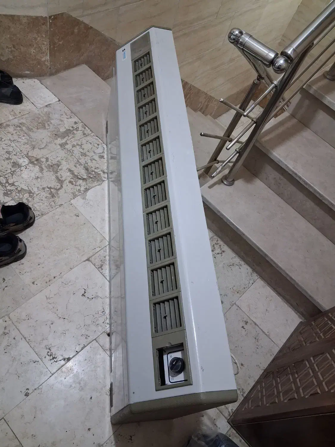 فن کوئل زمینی روکار شیب دار۸۰۰cfm|کولر گازی و فنکوئل|کرج, باغستان|دیوار