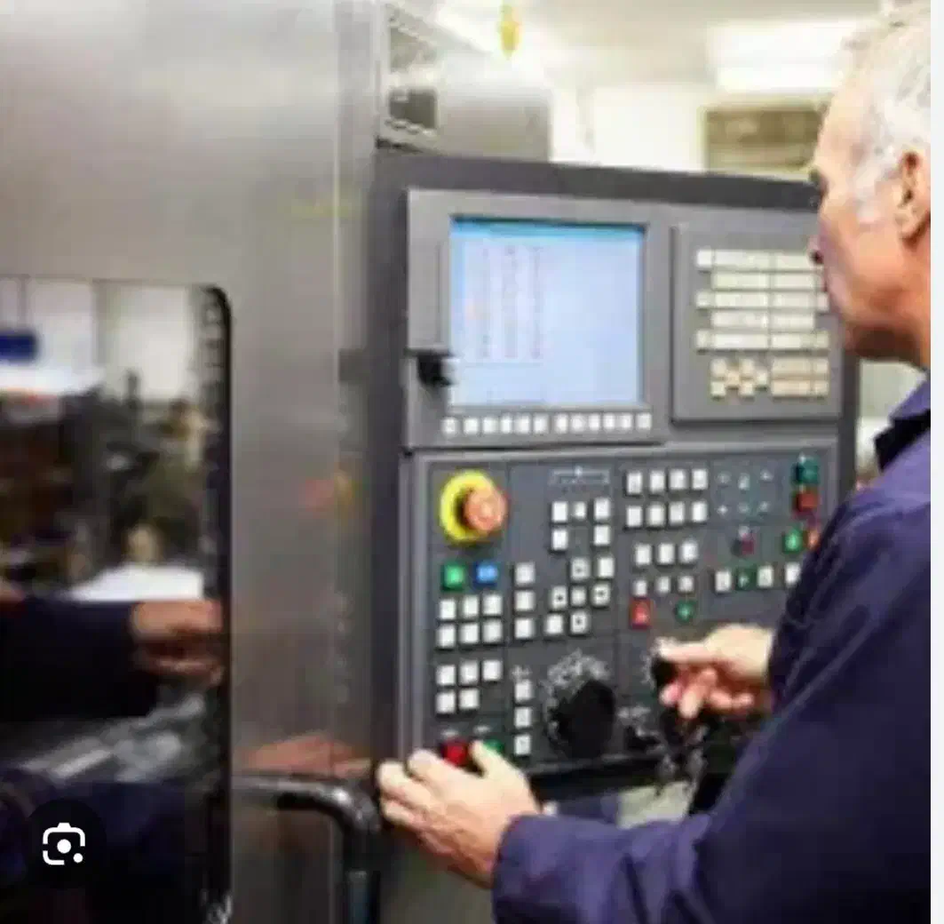 استخدام برنامه نویس cnc تمام وقت و نیمه وقت|استخدام صنعتی، فنی، مهندسی|فشاپویه, |دیوار