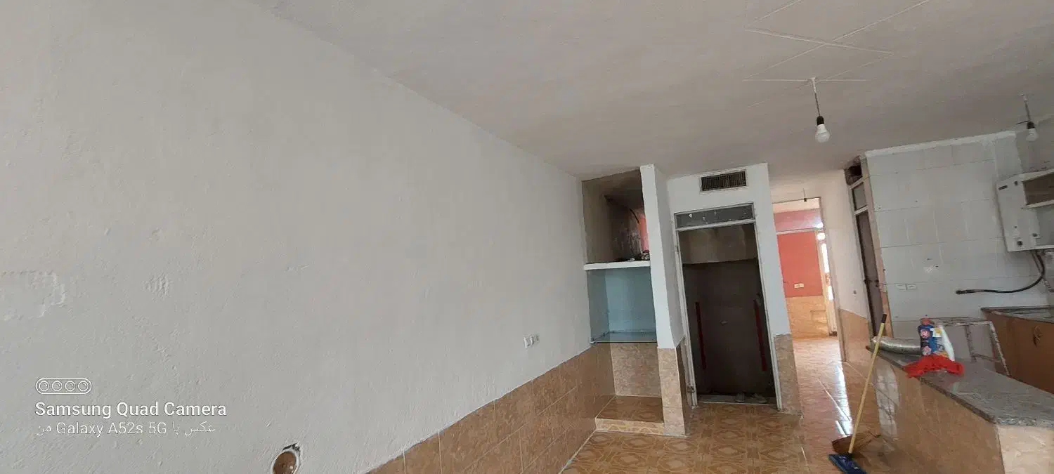 اجاره آپارتمان ۱۰۰ متری ۱ خوابه طبقه ۲ خ هفت تیر|اجارهٔ آپارتمان|مرودشت, ابوذر جنوبی|دیوار