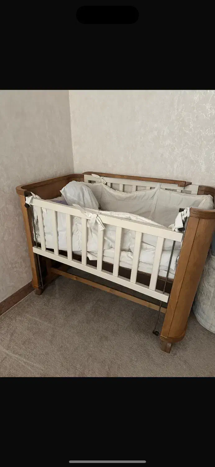 گهواره|تخت و صندلی بچه|ری, دولتآباد|دیوار