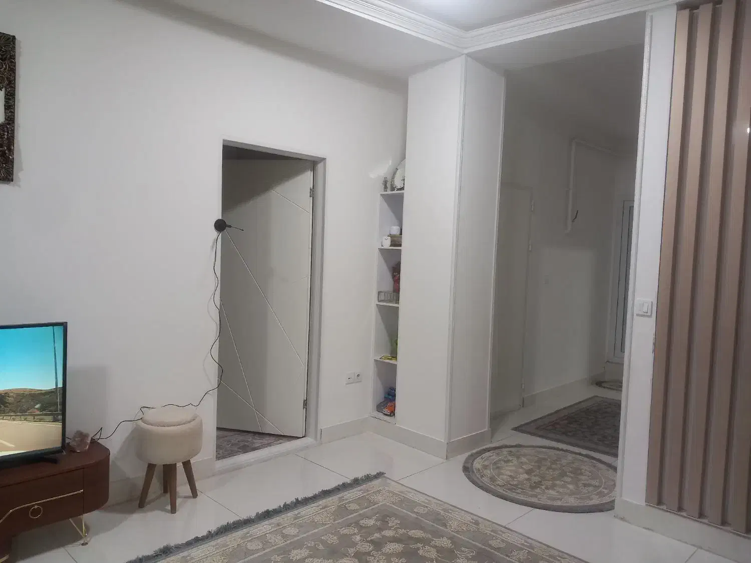 آپارتمانی تک واحده لوکس|اجارهٔ آپارتمان|سقز, |دیوار