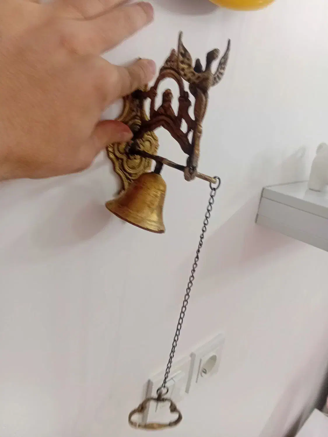 زنگوله قدیمی۵۰ ساله برنزی|کلکسیون اشیاء عتیقه|اردبیل, |دیوار