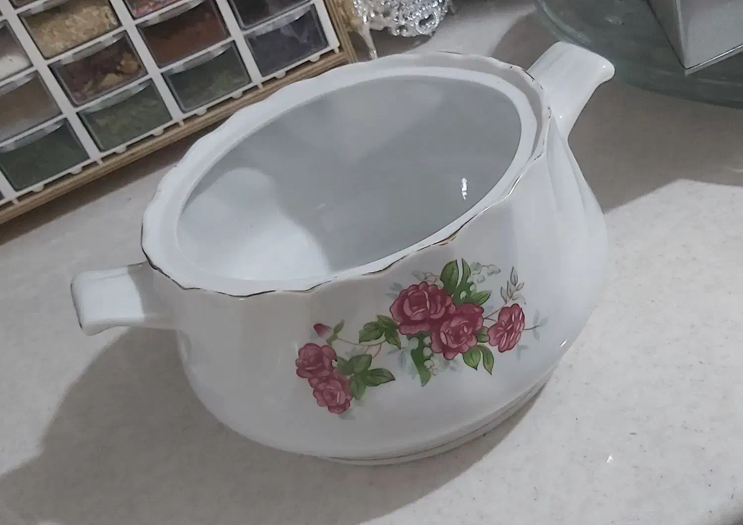 کالا|ظروف سرو و پذیرایی|گلبهار, شهر جدید گلبهار|دیوار