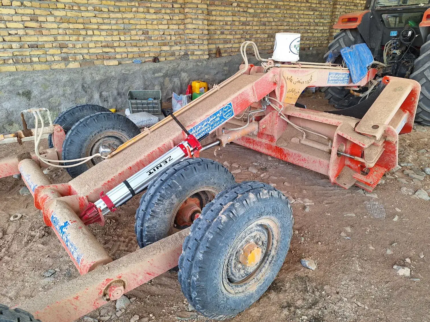 لور یا لولر ۳.۵ متری خیرآبادی تراکتور ۳۹۹|ماشینآلات صنعتی|تربتحیدریه, پائین ولایت|دیوار