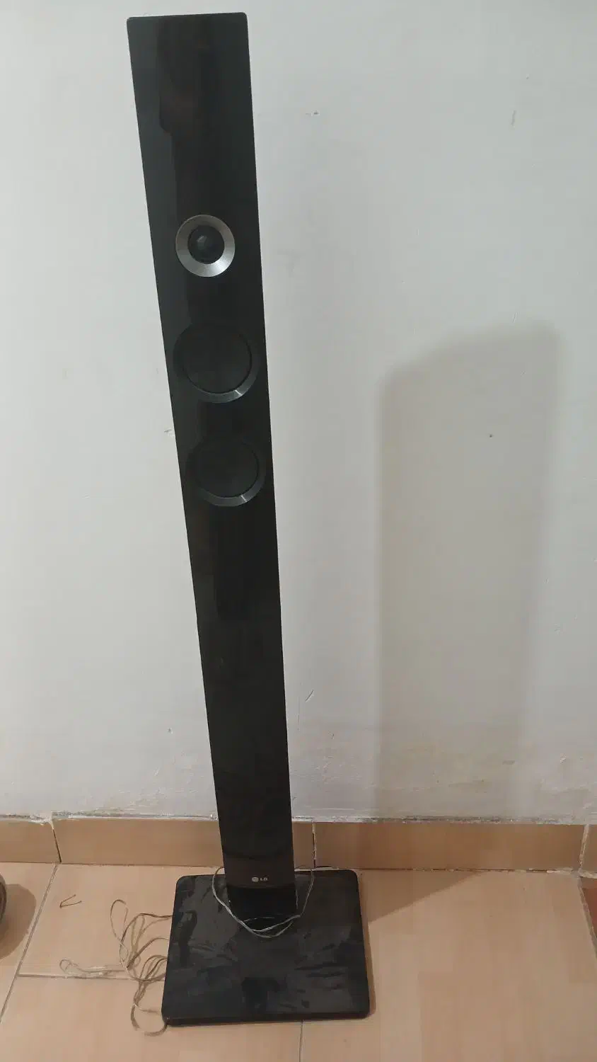 بلند گو الجی ۴ عدد|سیستم صوتی خانگی|تهران, خاک سفید|دیوار