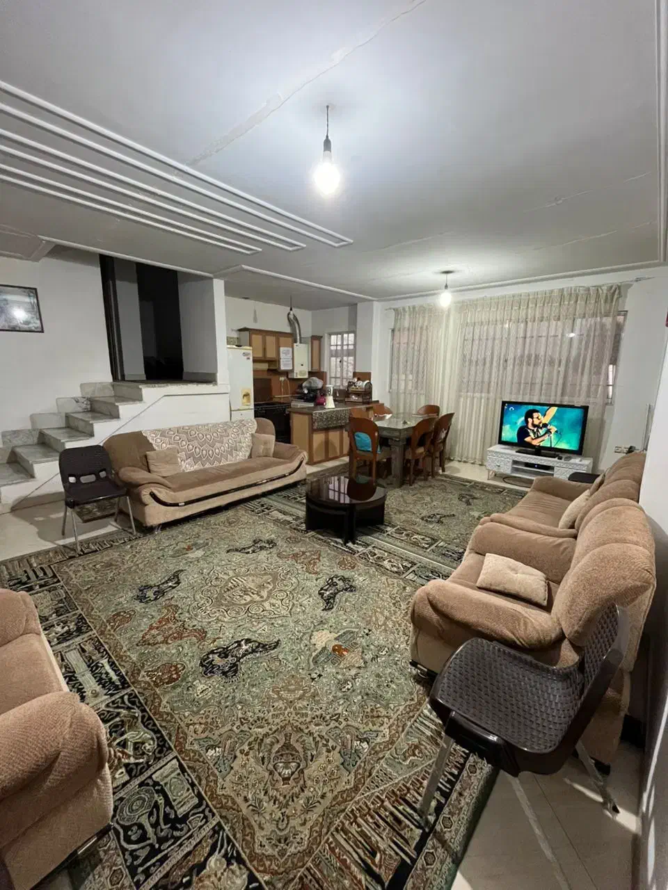 اجاره روزانه ویلا دوبلکس در شهر لاهیجان|اجارهٔ کوتاهمدت ویلا و باغ|لاهیجان, کوی آزادگان|دیوار