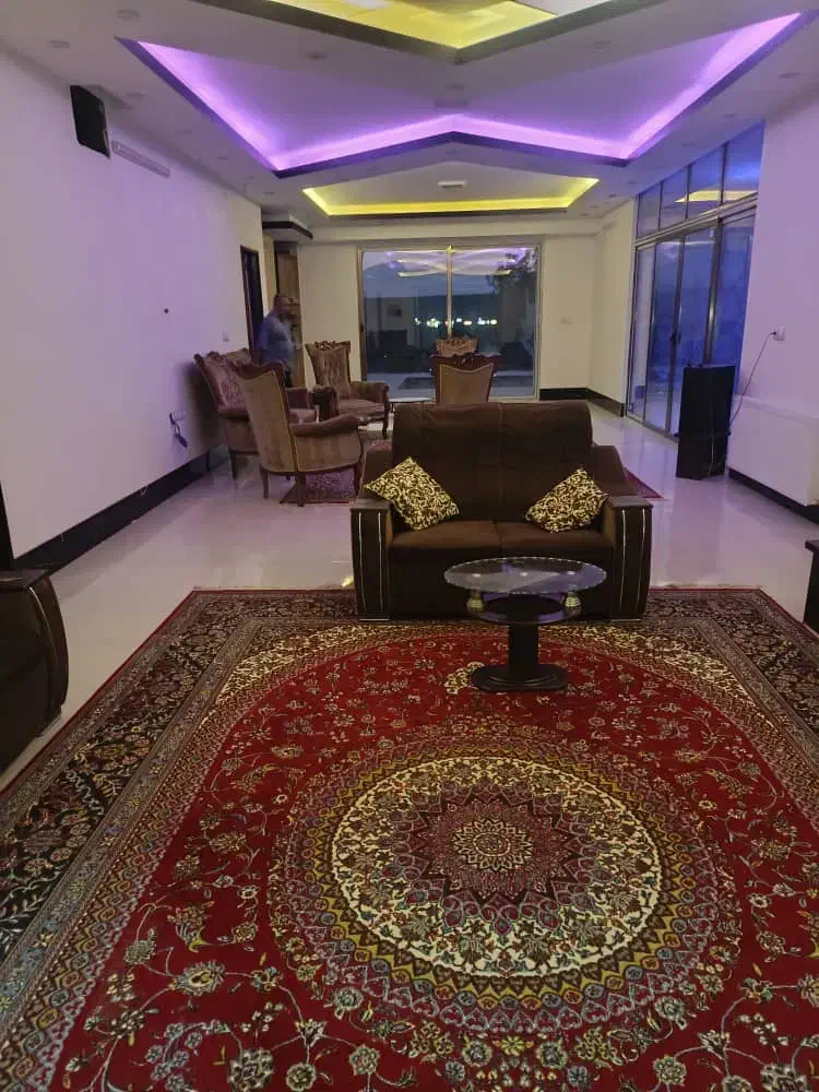 اجاره باغ ویلا استخردار سرپوشیده آبگرم|اجارهٔ کوتاهمدت ویلا و باغ|اصفهان, کشاورزی|دیوار