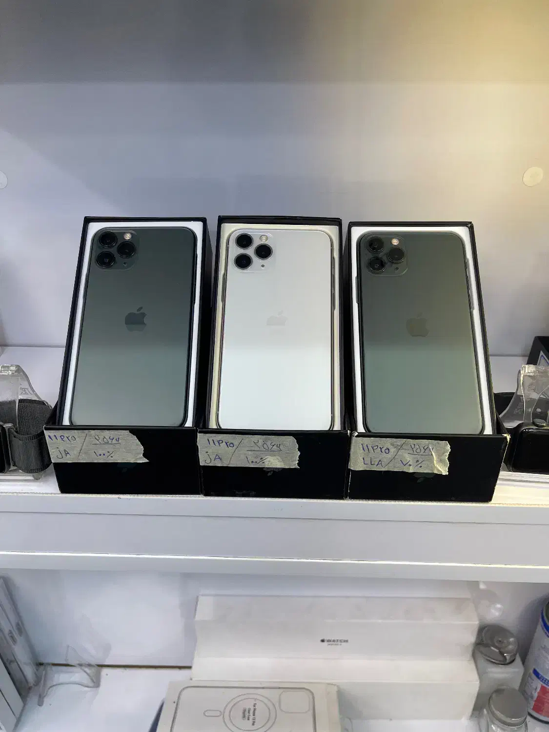 256 iphone 11pro|موبایل|گرگان, |دیوار