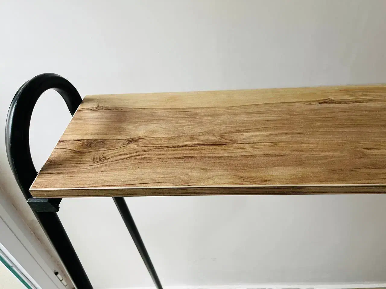 رگال|مبلمان خانگی و میز عسلی|رشت, استقامت ۲|دیوار