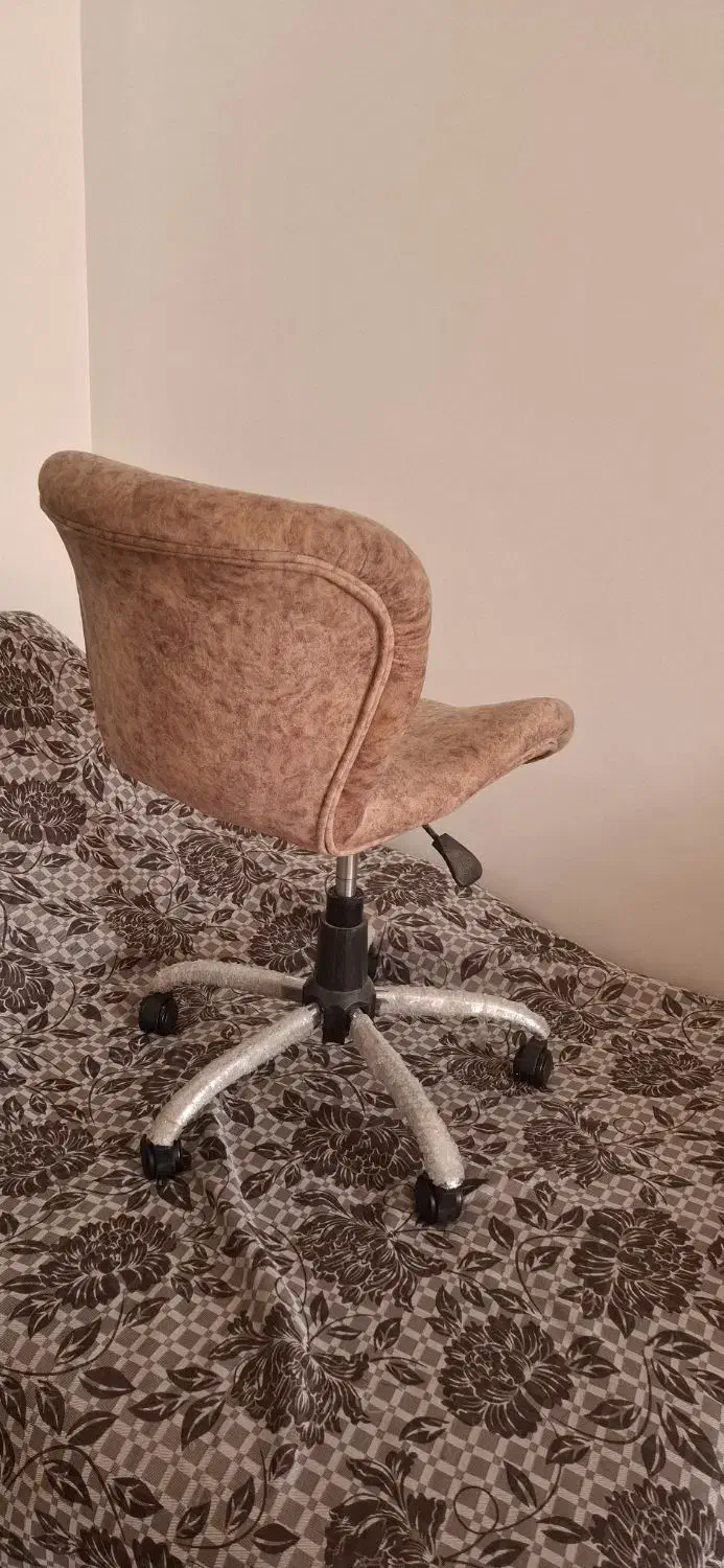 صندلی جک دار.|مبلمان اداری|کرج, شاهینویلا|دیوار