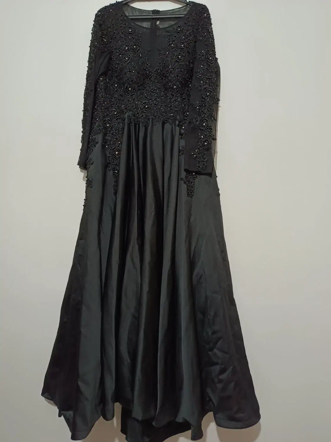 لباس مجلسی|لباس|دشتابی, |دیوار