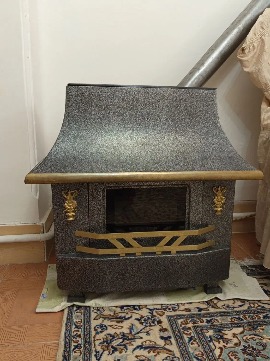 بخاری ایمن گاز|بخاری، هیتر، شومینه|میانه, |دیوار