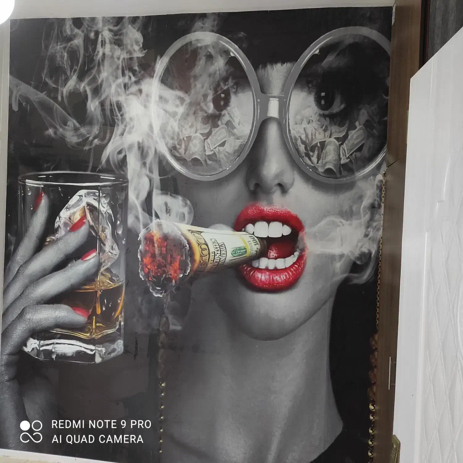 نصاب کاغذ دیواری،پوستر3بعدی حرفه ای|خدمات پیشه و مهارت|مشهد, کوشش|دیوار