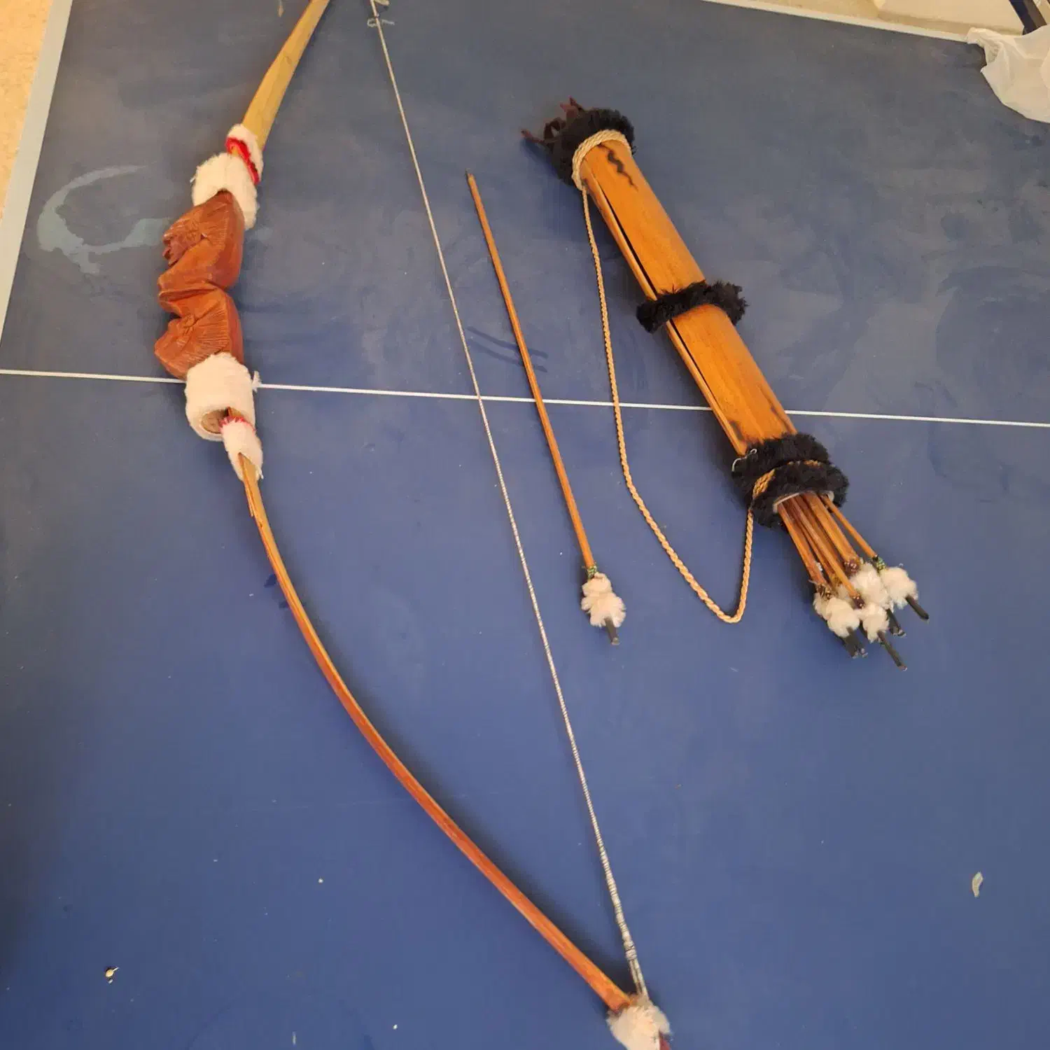 کمان دکوری|کلکسیون اشیاء عتیقه|تهران, زعفرانیه|دیوار