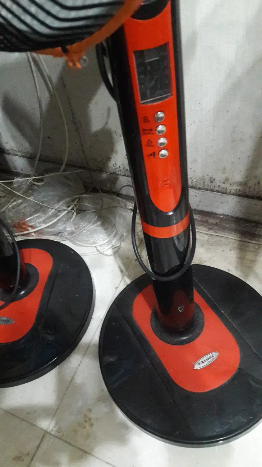 پنکه حرارتی مارک معروف ارشیا در حد نو|پنکه و تصفیهکنندهٔ هوا|تهران, آهنگ|دیوار