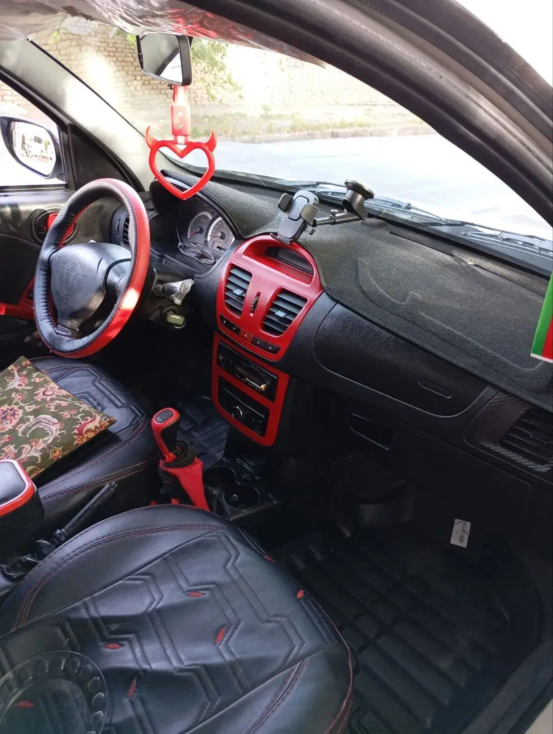 کوییک ‌r|خودرو سواری و وانت|نجف‌آباد, ۲۲ بهمن|دیوار