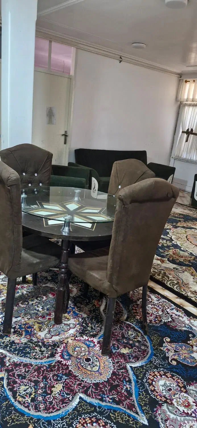 مبلمان ۸ نفره ومیزوصندلی غذاخوری ۴ نفره باهم وجدا|مبلمان خانگی و میز عسلی|اندیمشک, |دیوار