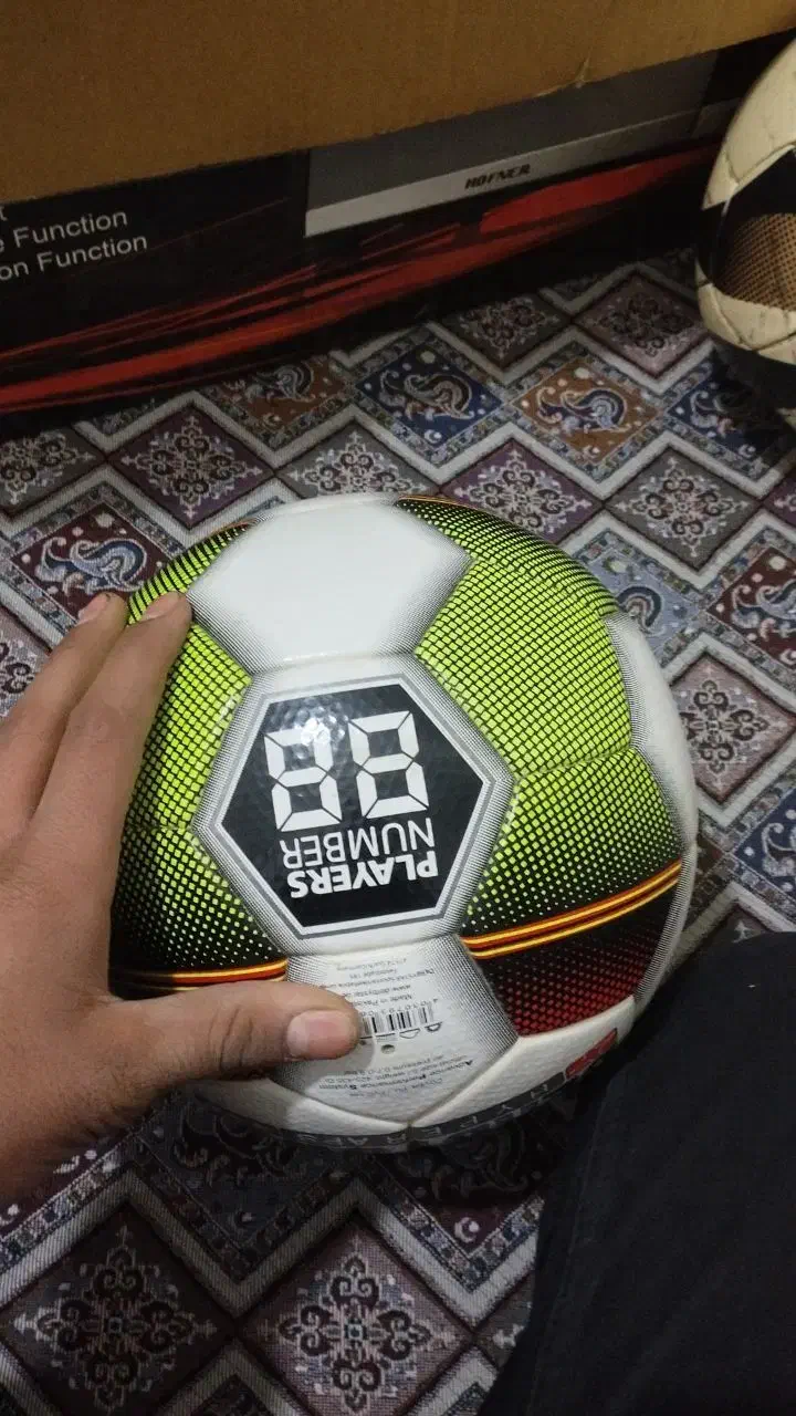 توپ چهل تیکه اصلی|ورزشهای توپی|خرمآباد, |دیوار