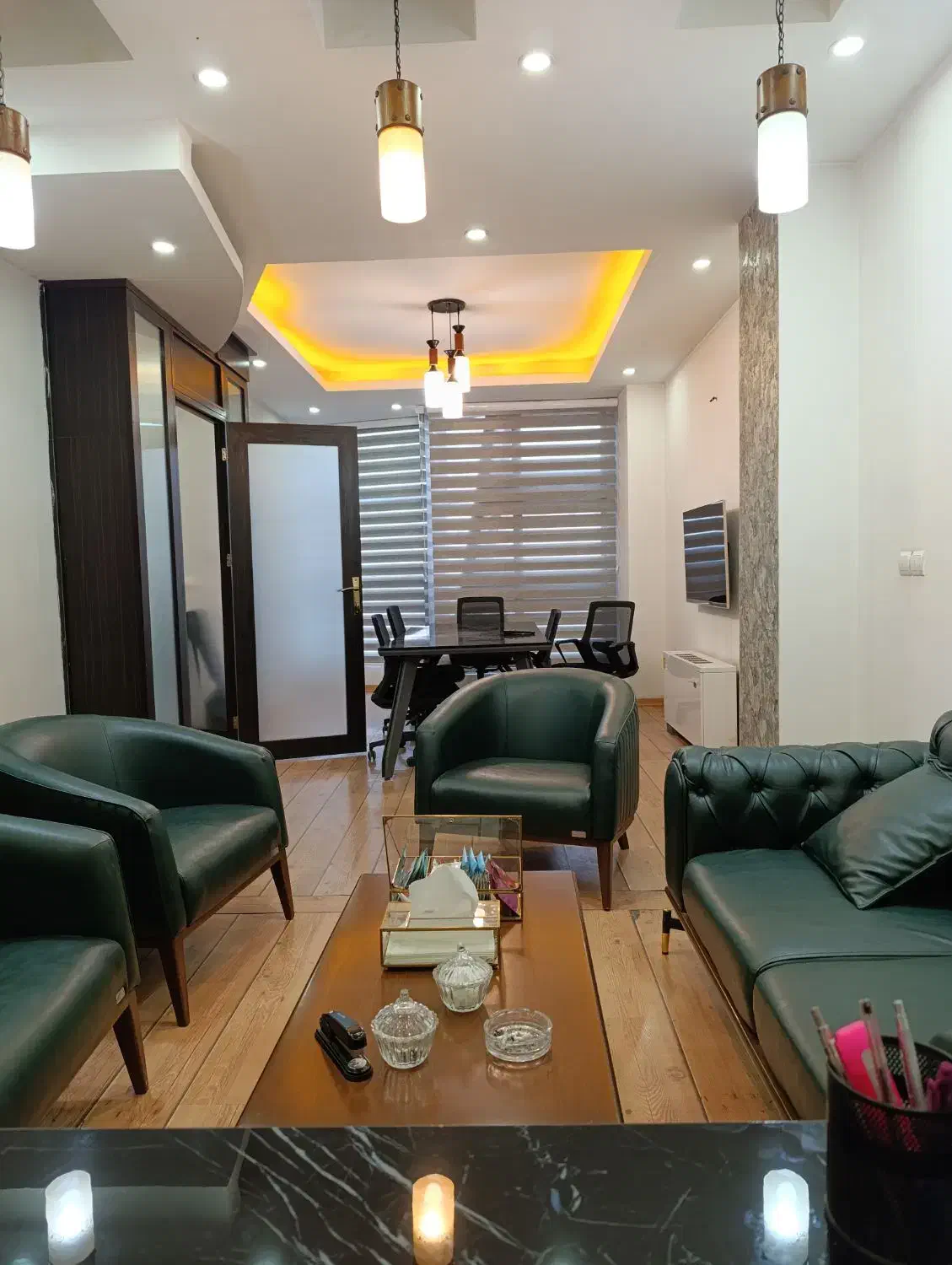 استخدام منشی و بازاریاب وام حضوری حقوق ثابت|استخدام بازاریابی و فروش|کرج, مهرویلا جنوبی|دیوار